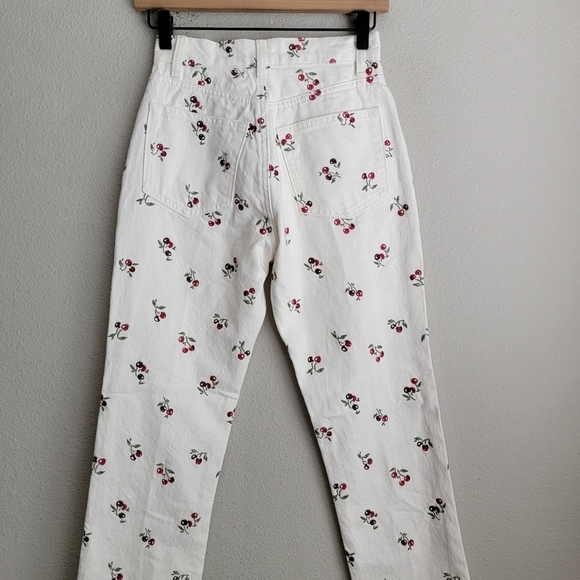 Reformation Cherries Embroidered High Rise Straight Jeans size 24 NWT - Picture 11 of 11